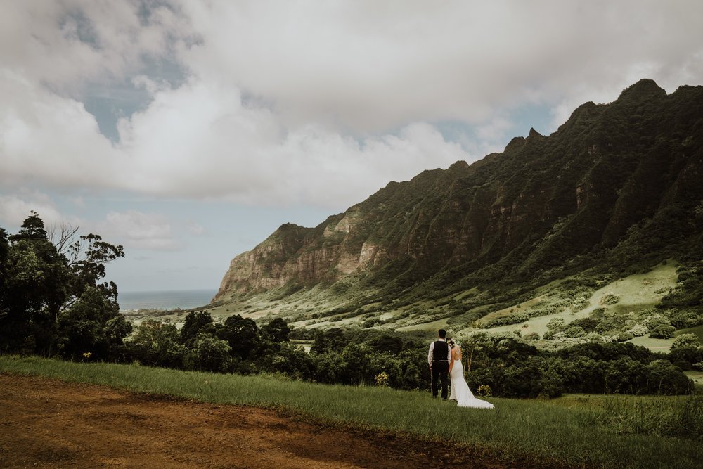 Modern Bohemian Wedding at Kualoa Ranch | Oahu Wedding Photography