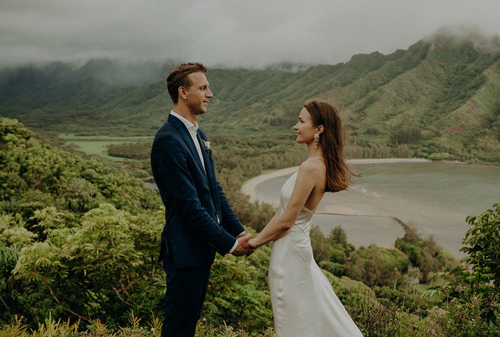 Top Five Reasons to Hire a Local Hawaii Elopement Photographer